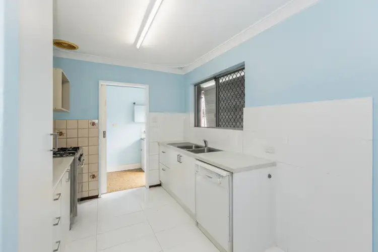 Fifth view of Homely house listing, 35 Hilton Crescent, Maddington WA 6109
