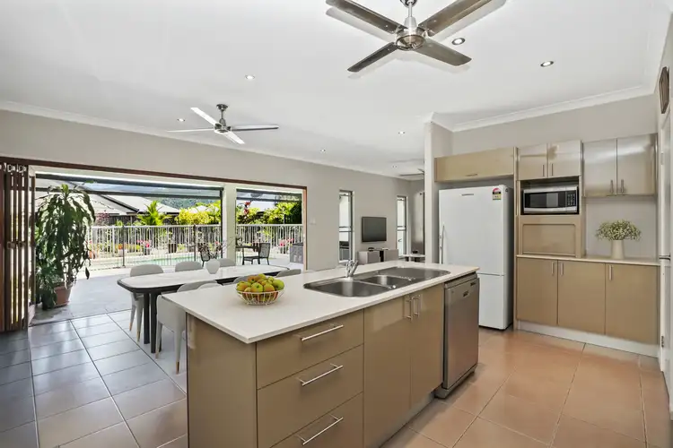 14 Hockey Avenue, Smithfield QLD 4878
