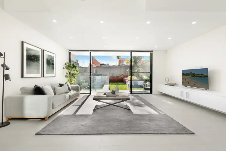 15A Lasseter Avenue, Chifley NSW 2036