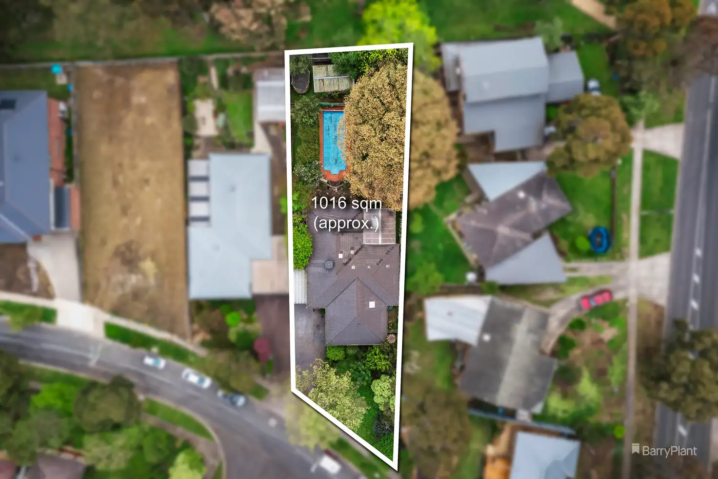 Main view of Homely house listing, 2 Somerset Drive, Viewbank VIC 3084