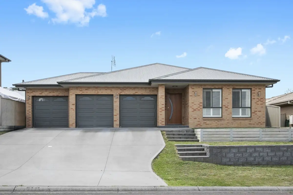 Main view of Homely house listing, 5 Fairview Place, Cessnock NSW 2325