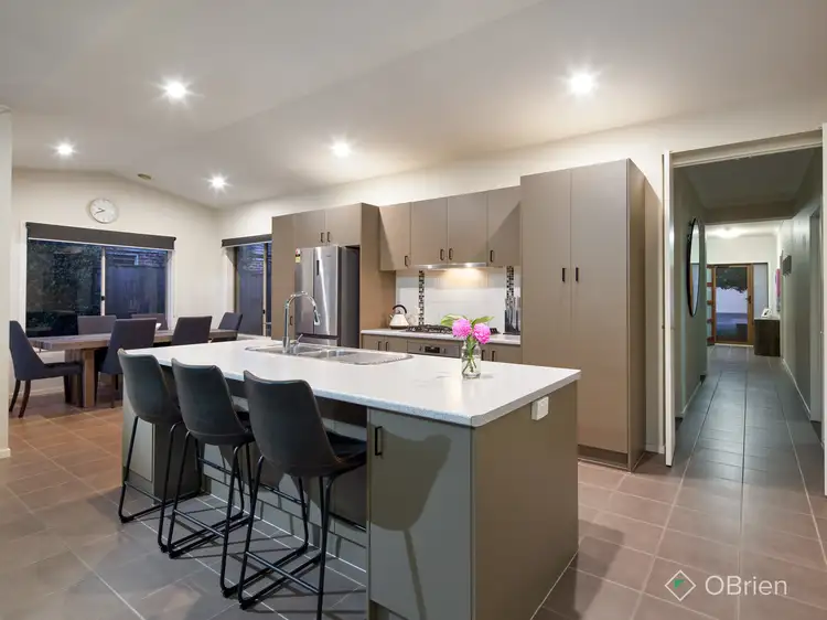 Fifth view of Homely house listing, 3 Mia Drive, Pakenham VIC 3810