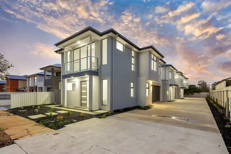 Second view of Homely townhouse listing, 2/3 William Street, Tranmere SA 5073