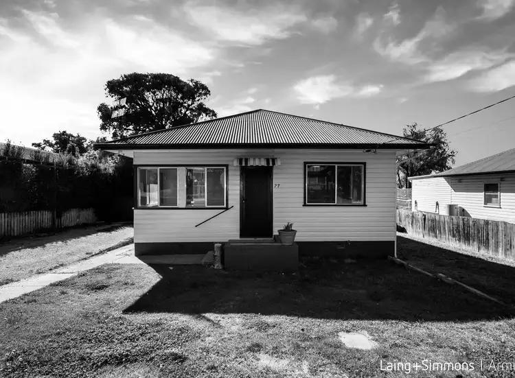 77 Taylor Street, Armidale NSW 2350