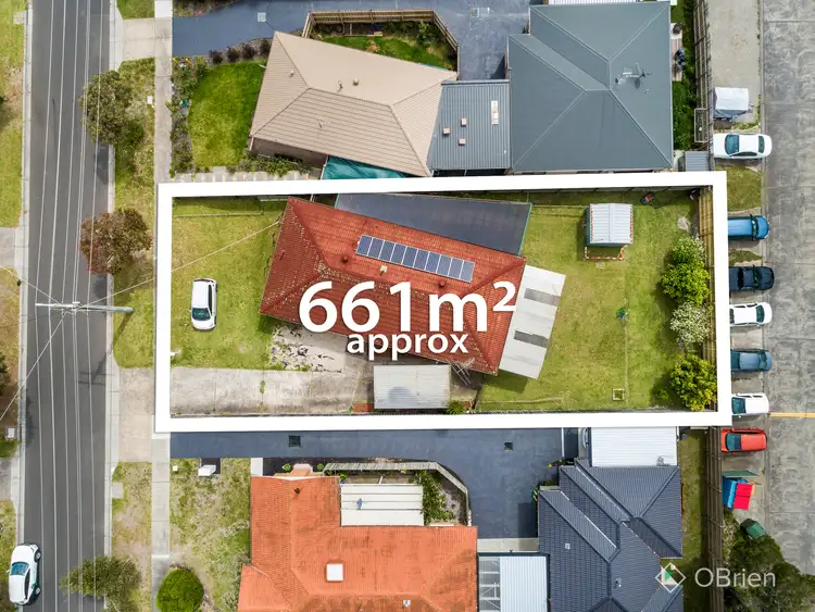 13 Luscombe Avenue, Carrum Downs VIC 3201