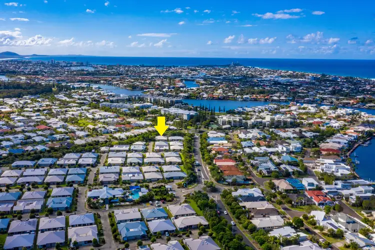 122/2 Grand Parade, Kawana Island QLD 4575