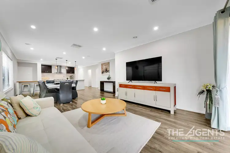 Sixth view of Homely house listing, 11 Kangaroo Crescent, Aintree VIC 3336