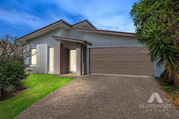 3 Somerset Terrace, Holmview QLD 4207