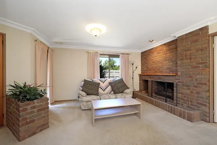 Second view of Homely house listing, 2 Quinn Court, Lysterfield VIC 3156