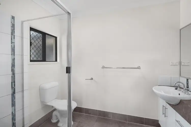 Sixth view of Homely house listing, 2 Chystanthus Street, Trinity Park QLD 4879