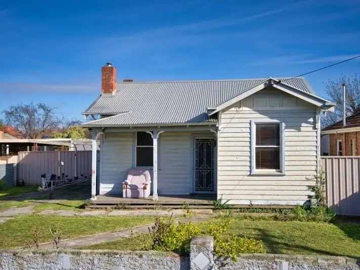 Fifth view of Homely house listing, 5 Essex Street, Wendouree VIC 3355