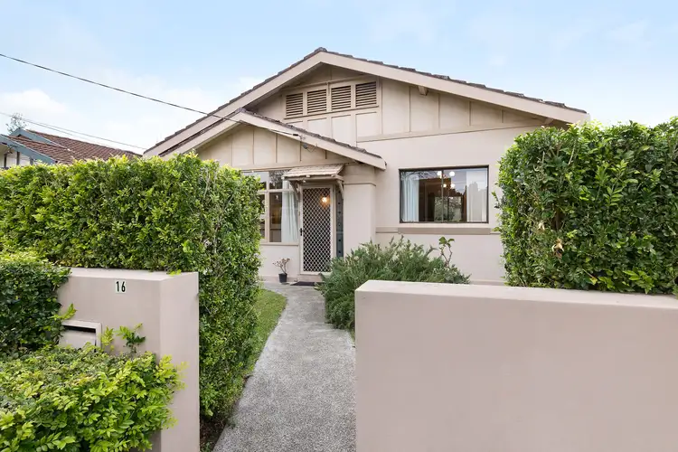 16 Rosewall Street, Willoughby NSW 2068