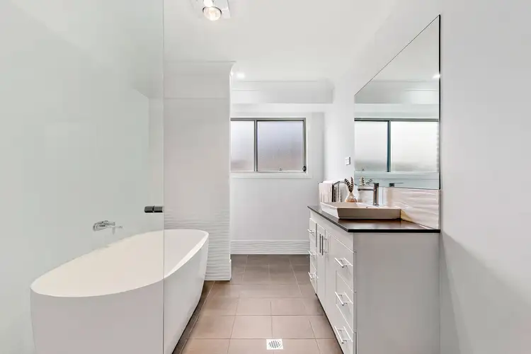 Fifth view of Homely house listing, 2 Glen Close, Heddon Greta NSW 2321