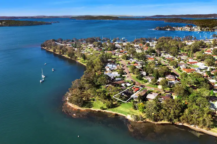 139 Kullaroo Road, Summerland Point NSW 2259