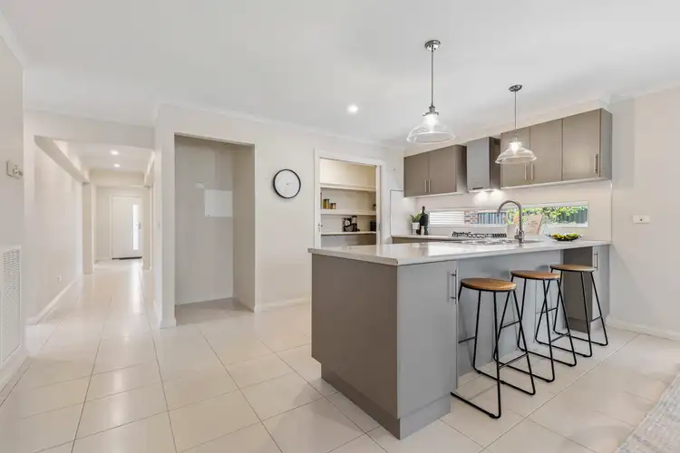 Fourth view of Homely house listing, 10 Copeworth Court, Alfredton VIC 3350
