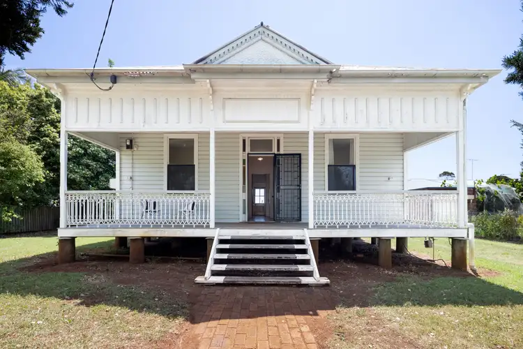 175 Campbell Street, Newtown QLD 4350