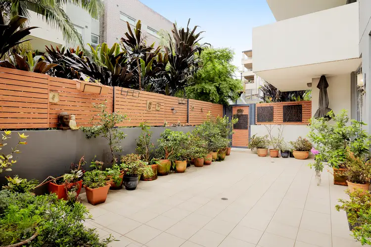 1102/1-8 Nield Avenue, Greenwich NSW 2065