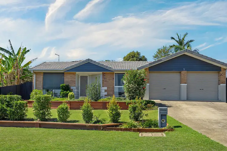 1 Mooloolah Court, Hillcrest QLD 4118