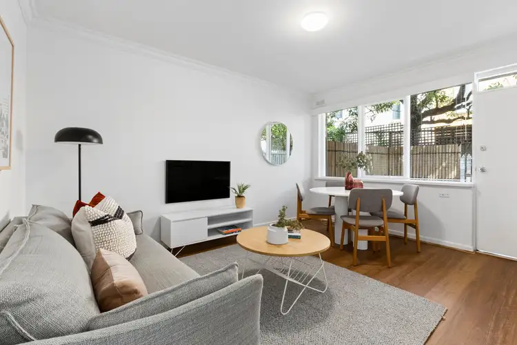 4/42 Foam Street, Elwood VIC 3184