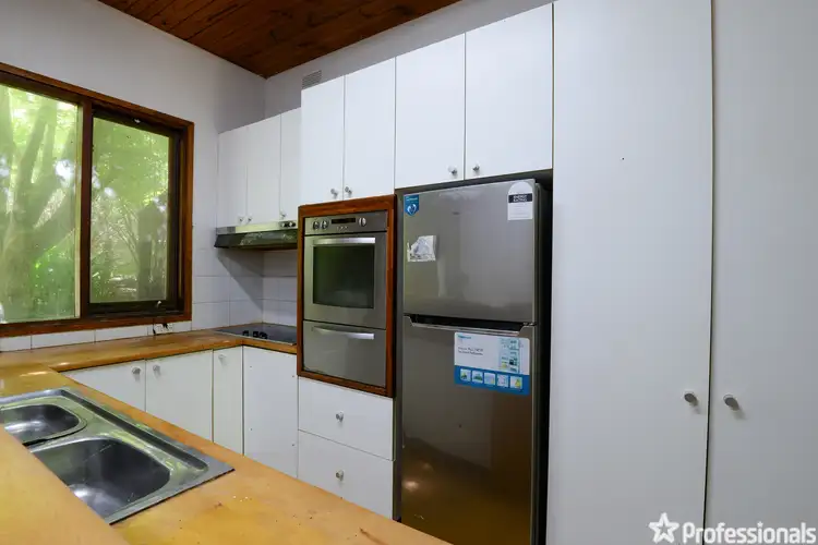 Fifth view of Homely house listing, 30 Halls Road, Launching Place VIC 3139
