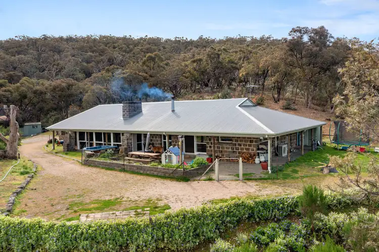 23 Cooraminta Crescent, New Gisborne VIC 3438