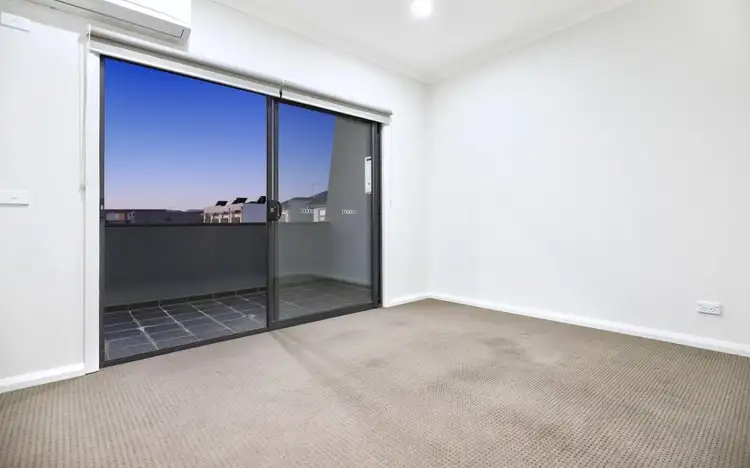 Fourth view of Homely townhouse listing, 20/1-27 Punt Street, Craigieburn VIC 3064