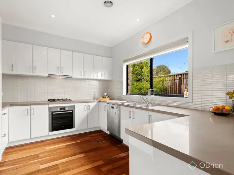 Fourth view of Homely townhouse listing, 2/273 Warrigal Road, Cheltenham VIC 3192