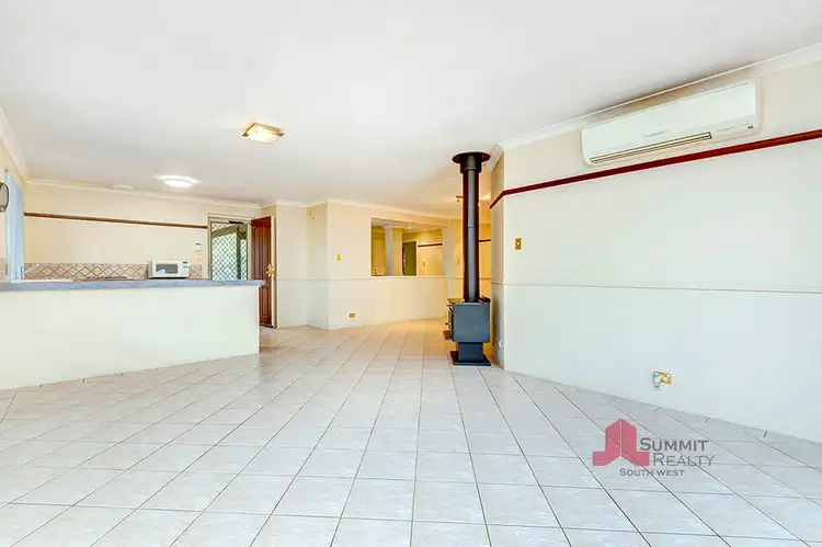 Sixth view of Homely house listing, 2 Northwood Gardens, Usher WA 6230