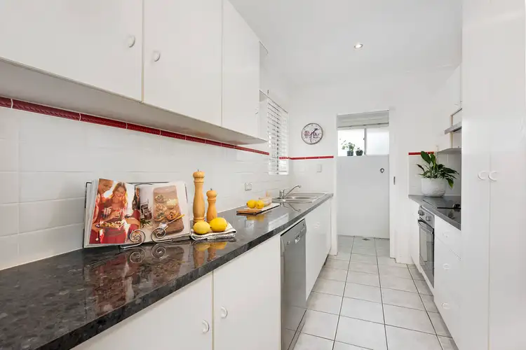 Third view of Homely apartment listing, 9/9 Stuart Street, Collaroy NSW 2097