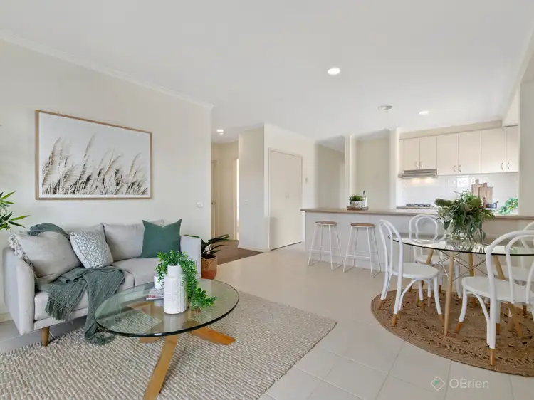 Fifth view of Homely house listing, 10 Augustus Drive, Berwick VIC 3806