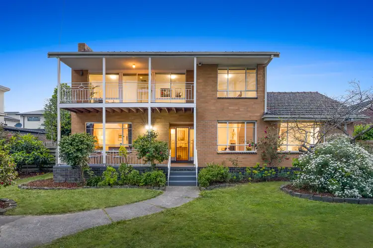 4 Newman Road, Wantirna South VIC 3152