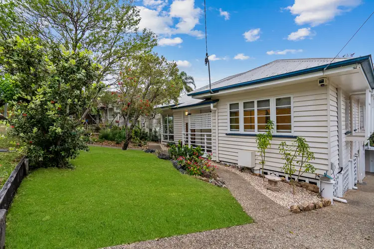 21 Burnham Road, Bardon QLD 4065