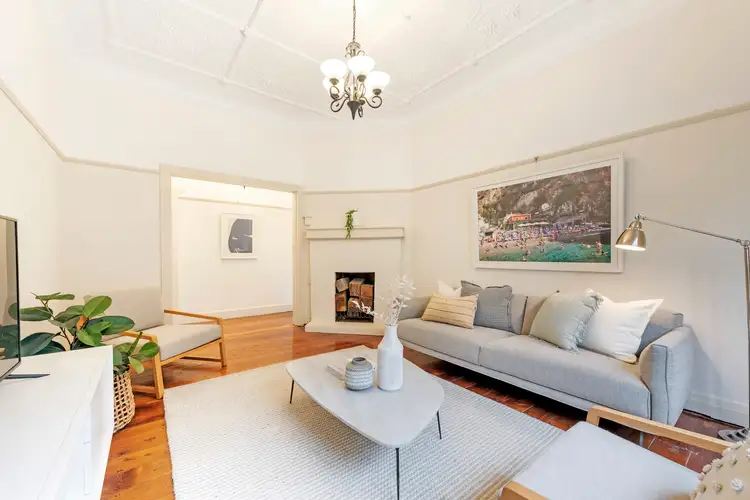 2/402 Lyons Road, Russell Lea NSW 2046