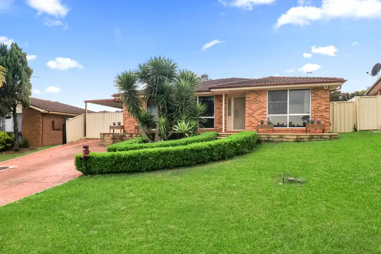 12 Hermitage Place, Minchinbury NSW 2770