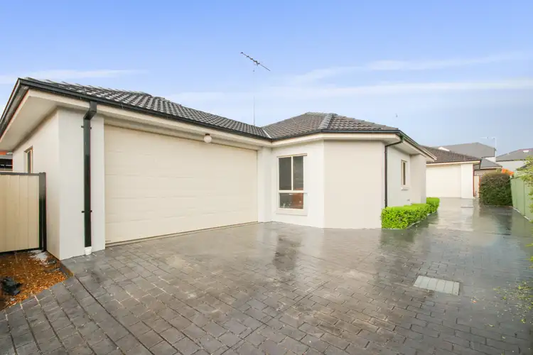 2/50 Sydney Street, St Marys NSW 2760
