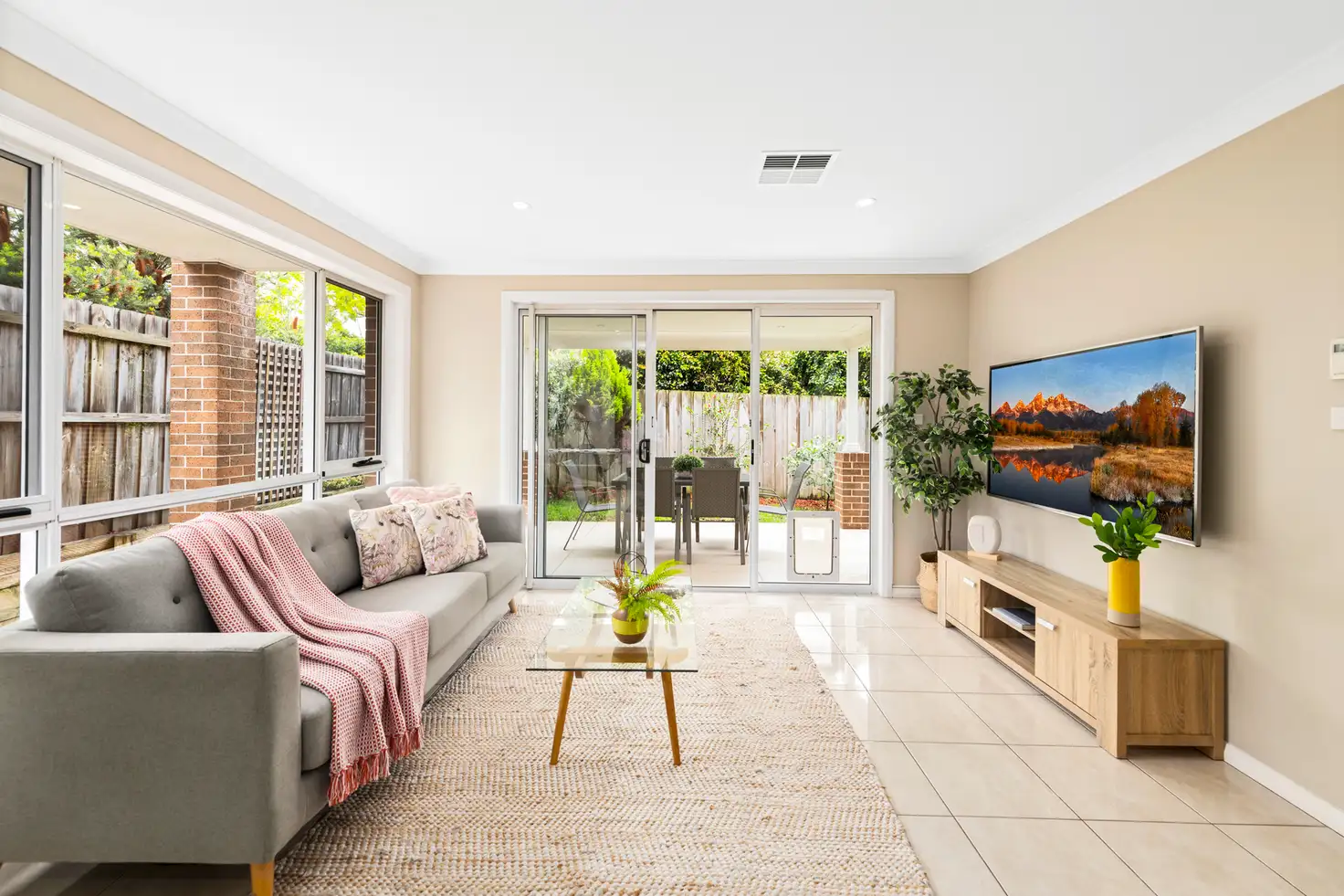 Main view of Homely townhouse listing, 1/332 Peats Ferry Road, Hornsby NSW 2077