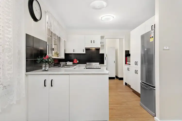 Third view of Homely house listing, 5 Garnier Close, Thornton NSW 2322