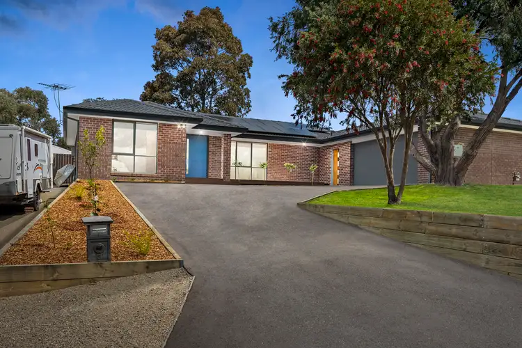 3 Fenton Avenue, Rosebud VIC 3939