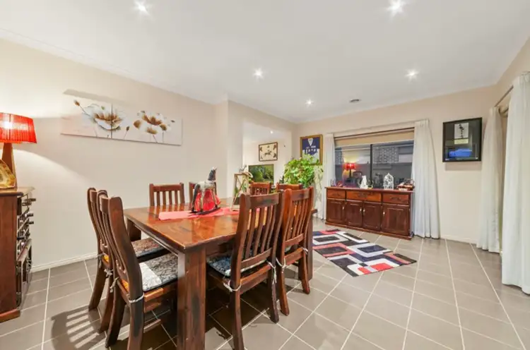 Sixth view of Homely house listing, 3 Bushranger Boulevard, Cranbourne East VIC 3977