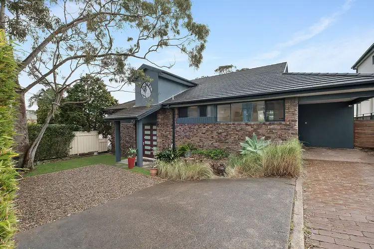 49 Victoria Avenue, Middle Cove NSW 2068