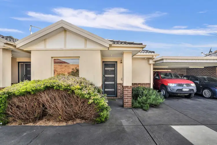 Third view of Homely unit listing, 2/17 Dundee Street, Reservoir VIC 3073