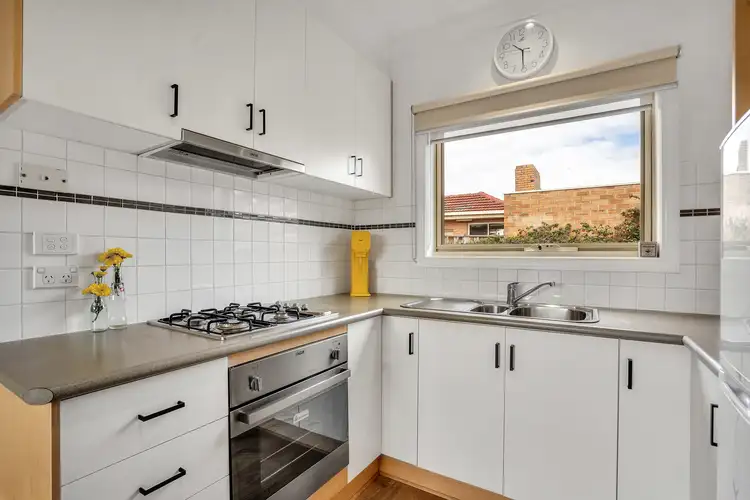 Fifth view of Homely unit listing, 2/17 Dundee Street, Reservoir VIC 3073