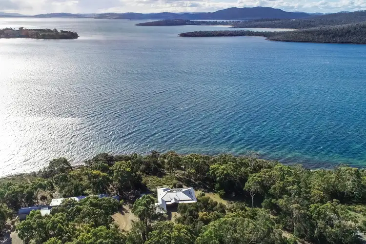376 Sommers Bay Road, Murdunna TAS 7178
