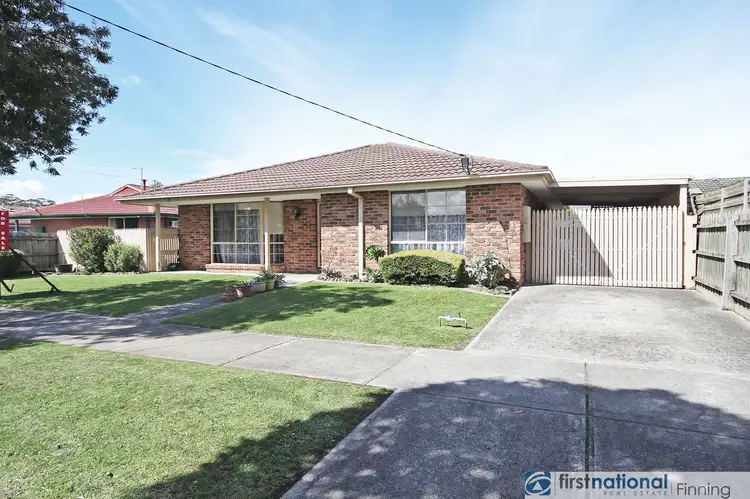 2A Bruce Street, Cranbourne VIC 3977