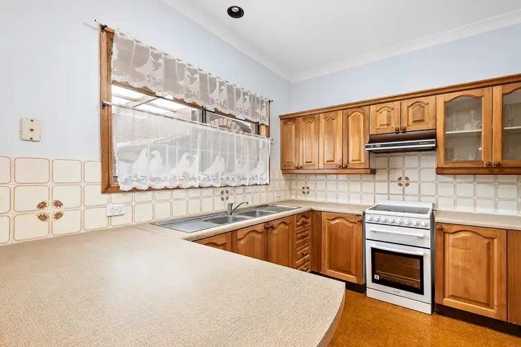 Fifth view of Homely house listing, 142 Garden Street, North Narrabeen NSW 2101