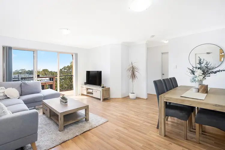 Main view of Homely unit listing, 5/6 Preston Avenue, Engadine NSW 2233
