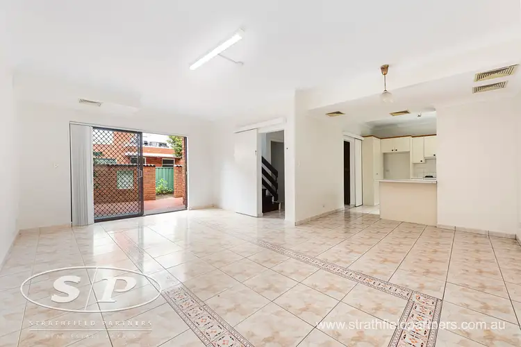2/6 Homebush Road, Strathfield NSW 2135