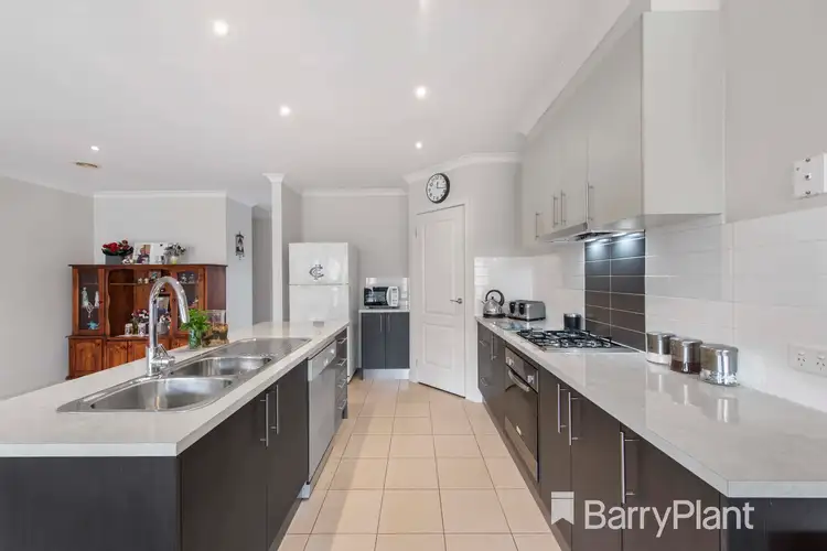 Main view of Homely unit listing, 3/28 Scarborough Crescent, Harkness VIC 3337