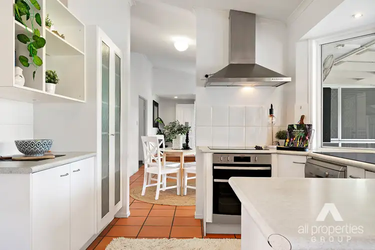 Second view of Homely house listing, 4 Frankenia Court, Regents Park QLD 4118