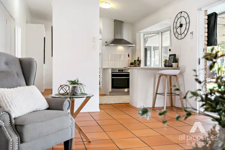 Third view of Homely house listing, 4 Frankenia Court, Regents Park QLD 4118